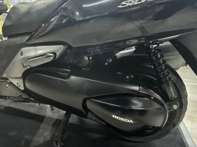 Honda Silver Wing 400i 06.2007г., снимка 11