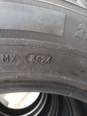 Гуми Зимни 215/65R16, снимка 5