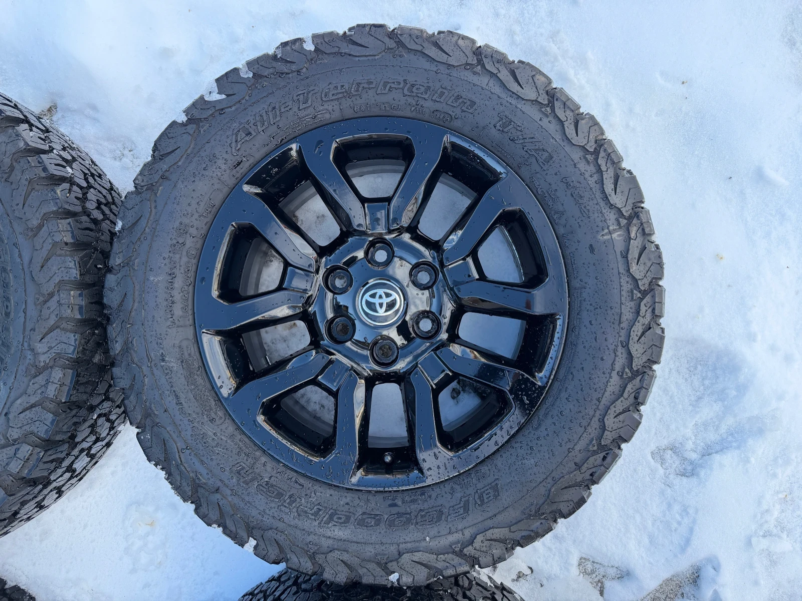 ���� � ������ 265/60R18 �� Toyota Land cruiser | Mobile.bg � ����������� 5