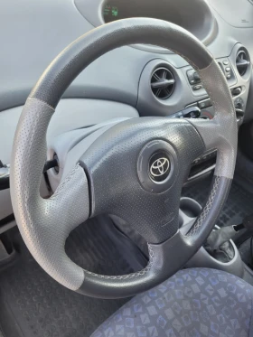 Toyota Yaris 1.3 VVT-i * КЛИМАТИК* , снимка 16