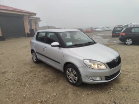 Skoda Fabia 1.2 УНИКАТ 68000 КМ!!!!!, снимка 2