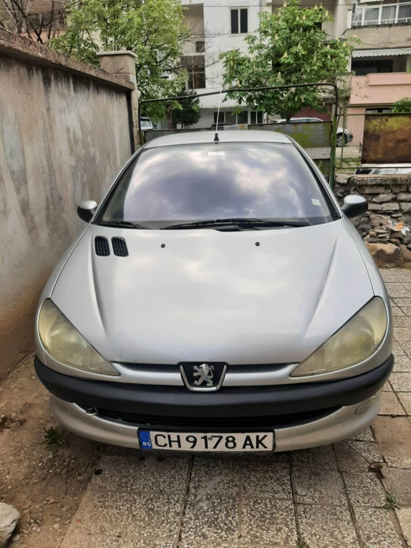 Peugeot 206, снимка 8 - Автомобили и джипове - 47541047