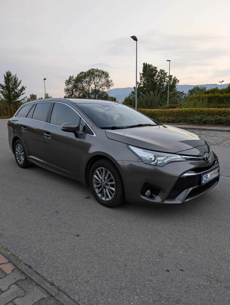 Toyota Avensis, снимка 1 - Автомобили и джипове - 47969747