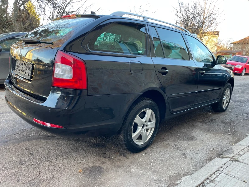 Skoda Octavia 2.0TDI* 4X4* atomat* navi* , снимка 6 - Автомобили и джипове - 48394474