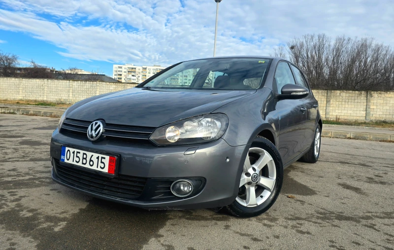 VW Golf КОЛЕДНА ПРОМОЦИЯ* HIGHLINE* 140hp, снимка 1 - Автомобили и джипове - 48479462