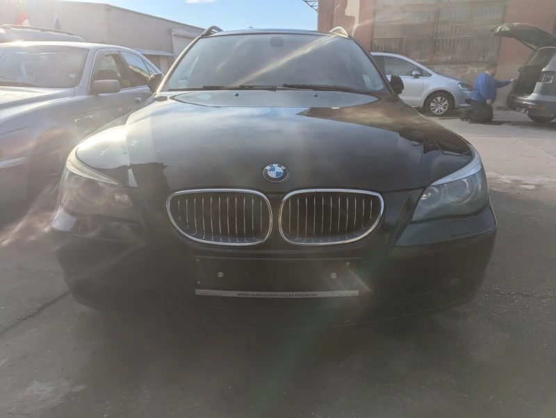 BMW 530 Комби , снимка 1 - Автомобили и джипове - 48547492