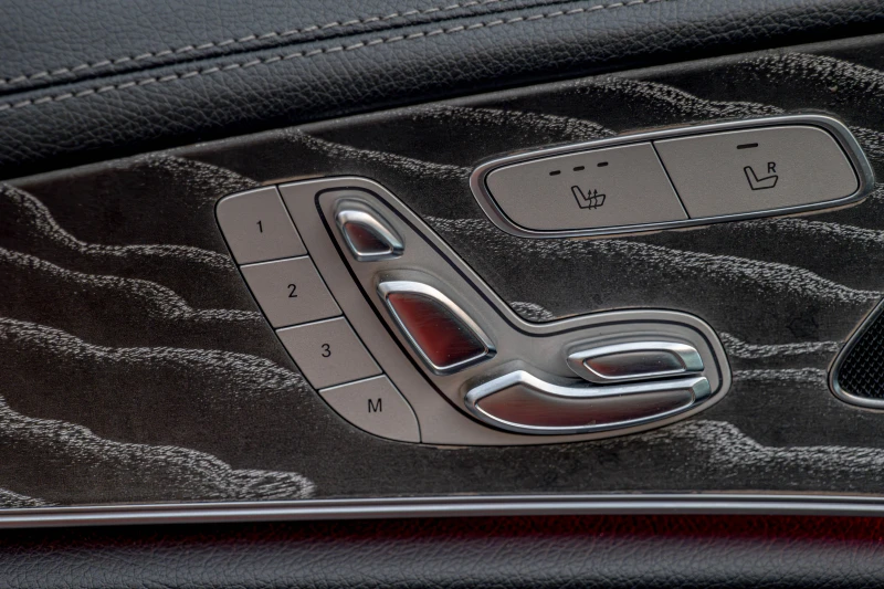 Mercedes-Benz CLS 350 AMG/4matic/Virtual/Подгрев/LaneAssist/360Камера, снимка 11 - Автомобили и джипове - 48670366