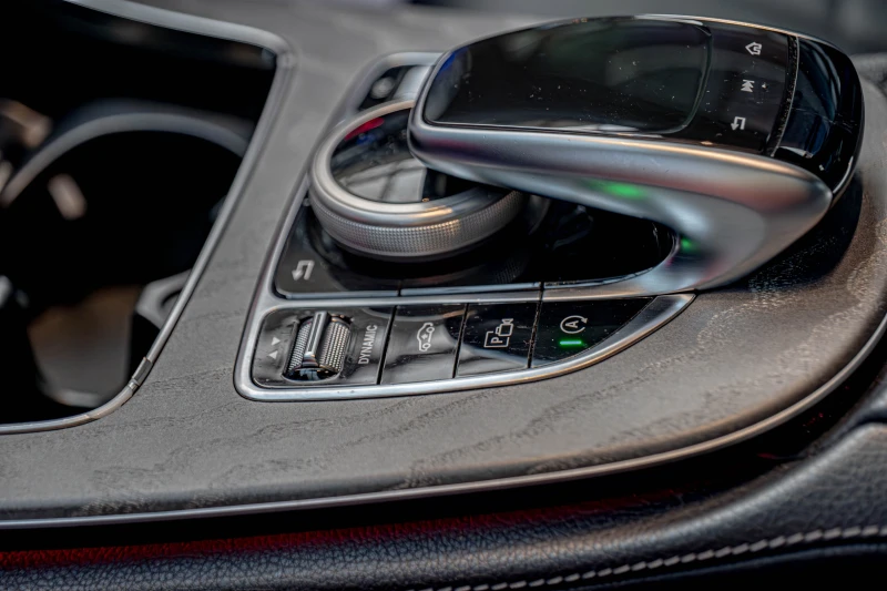 Mercedes-Benz CLS 350 AMG/4matic/Virtual/Подгрев/LaneAssist/360Камера, снимка 13 - Автомобили и джипове - 48670366