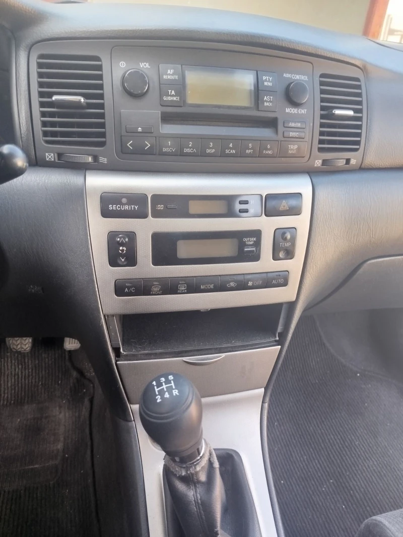 Toyota Corolla, снимка 6 - Автомобили и джипове - 52387432