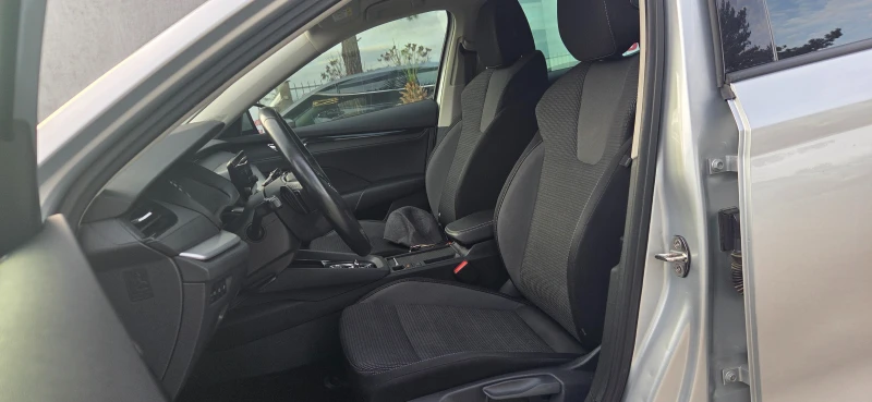 Skoda Octavia 1.5TSI 7DSG, снимка 8 - Автомобили и джипове - 52735027