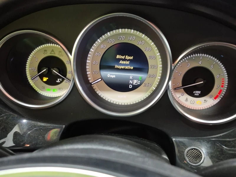 Mercedes-Benz CLS 400 * * CARFAX * * АВТО КРЕДИТ * * , снимка 10 - Автомобили и джипове - 53182651