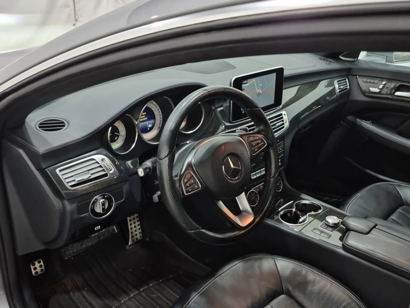 Mercedes-Benz CLS 400 * * CARFAX * * АВТО КРЕДИТ * * , снимка 8 - Автомобили и джипове - 53182651