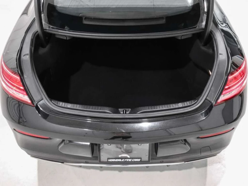 Mercedes-Benz C 300 * CARFAX * ЦЕНА ДО БГ, снимка 17 - Автомобили и джипове - 53431904