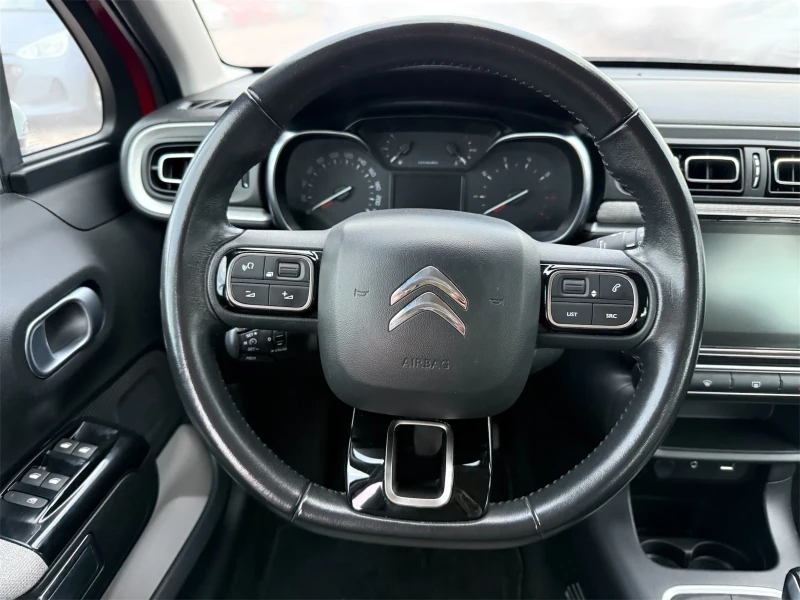 Citroen C3 1.2i/Shine/110ps/Camera/Euro6, снимка 10 - Автомобили и джипове - 53572384
