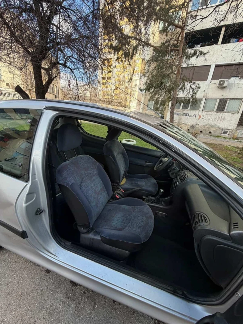 Peugeot 206 1.9 Дизел - Обслужена, снимка 6 - Автомобили и джипове - 53583550