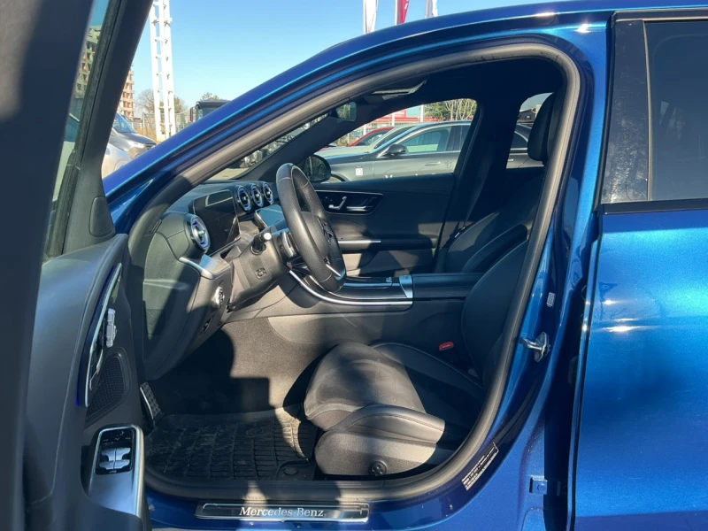 Mercedes-Benz C 300 4MATIC, снимка 6 - Автомобили и джипове - 53590096