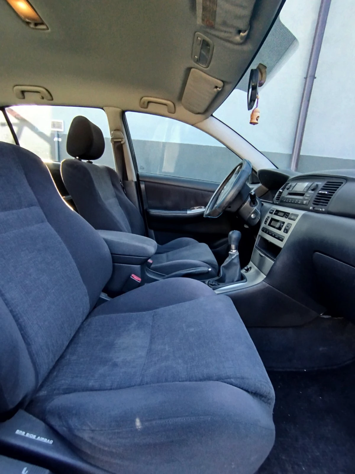 Toyota Corolla  - изображение 4