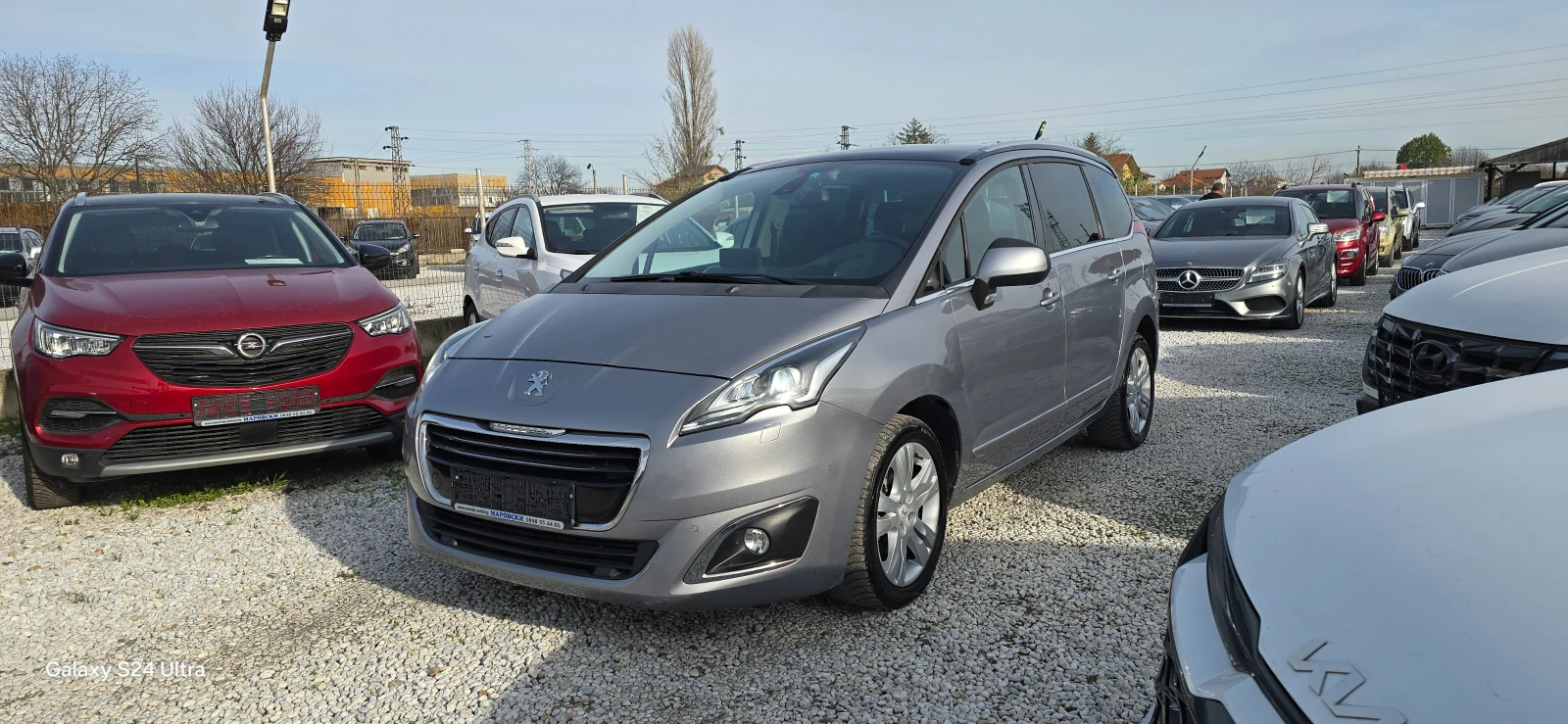 Peugeot 5008 1.6HDI NAVI/HEAD UP DISPLAY/DISTRONIC/PANORAMA | Mobile.bg   1
