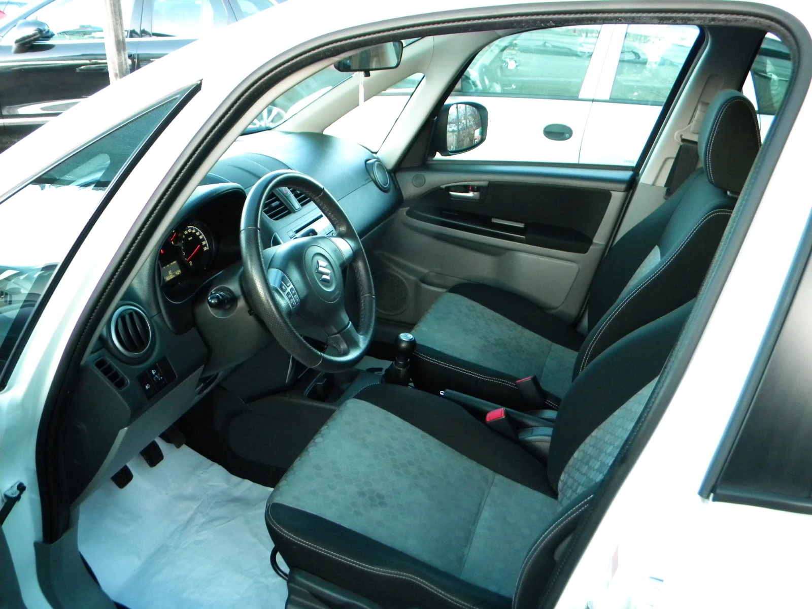 Suzuki SX4 76000km* 4x4* 1.6-KATO ����* EURO5B | Mobile.bg � ����������� 12