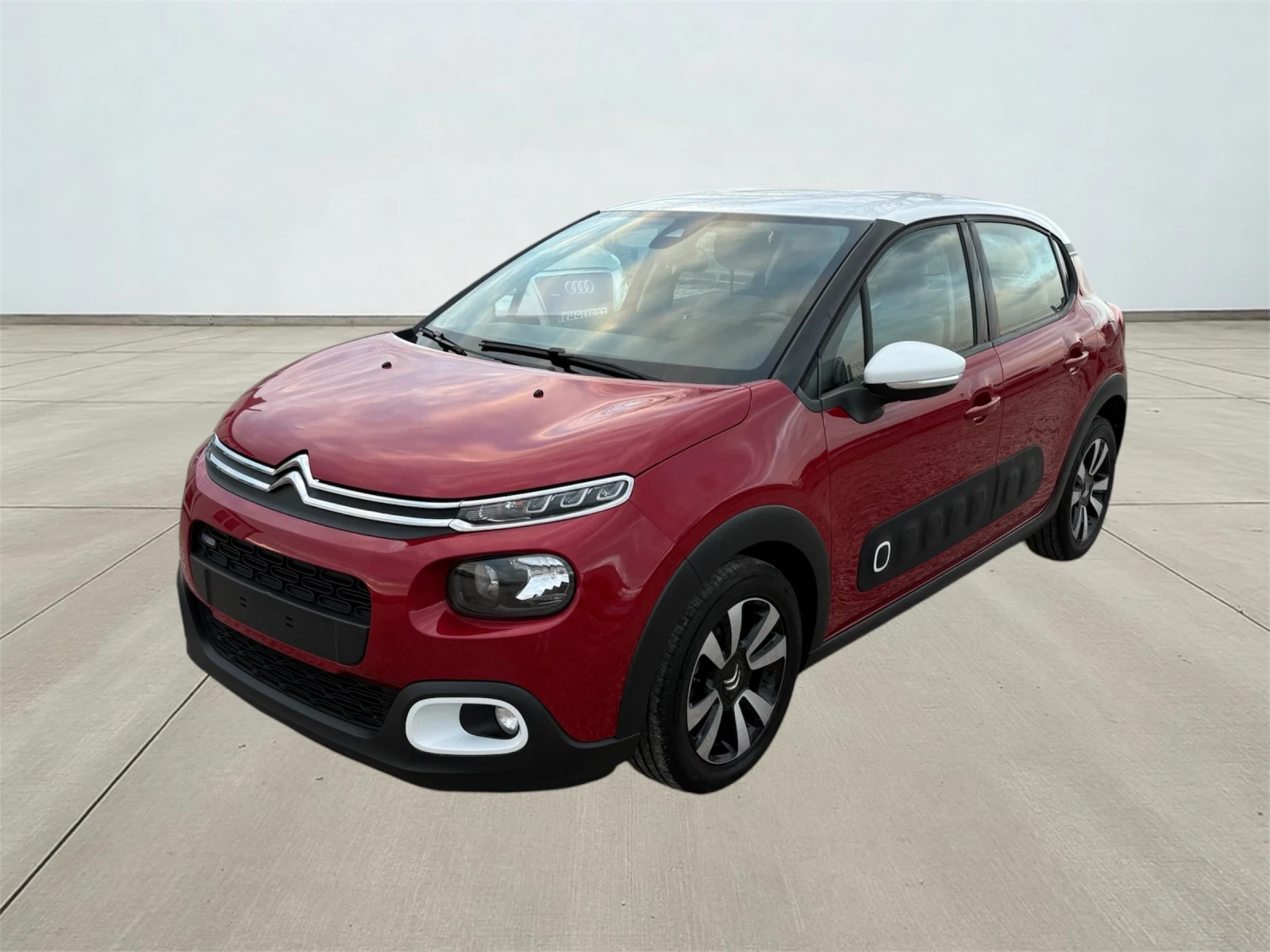 Citroen C3 1.2i/Shine/110ps/Camera/Euro6 - изображение 5