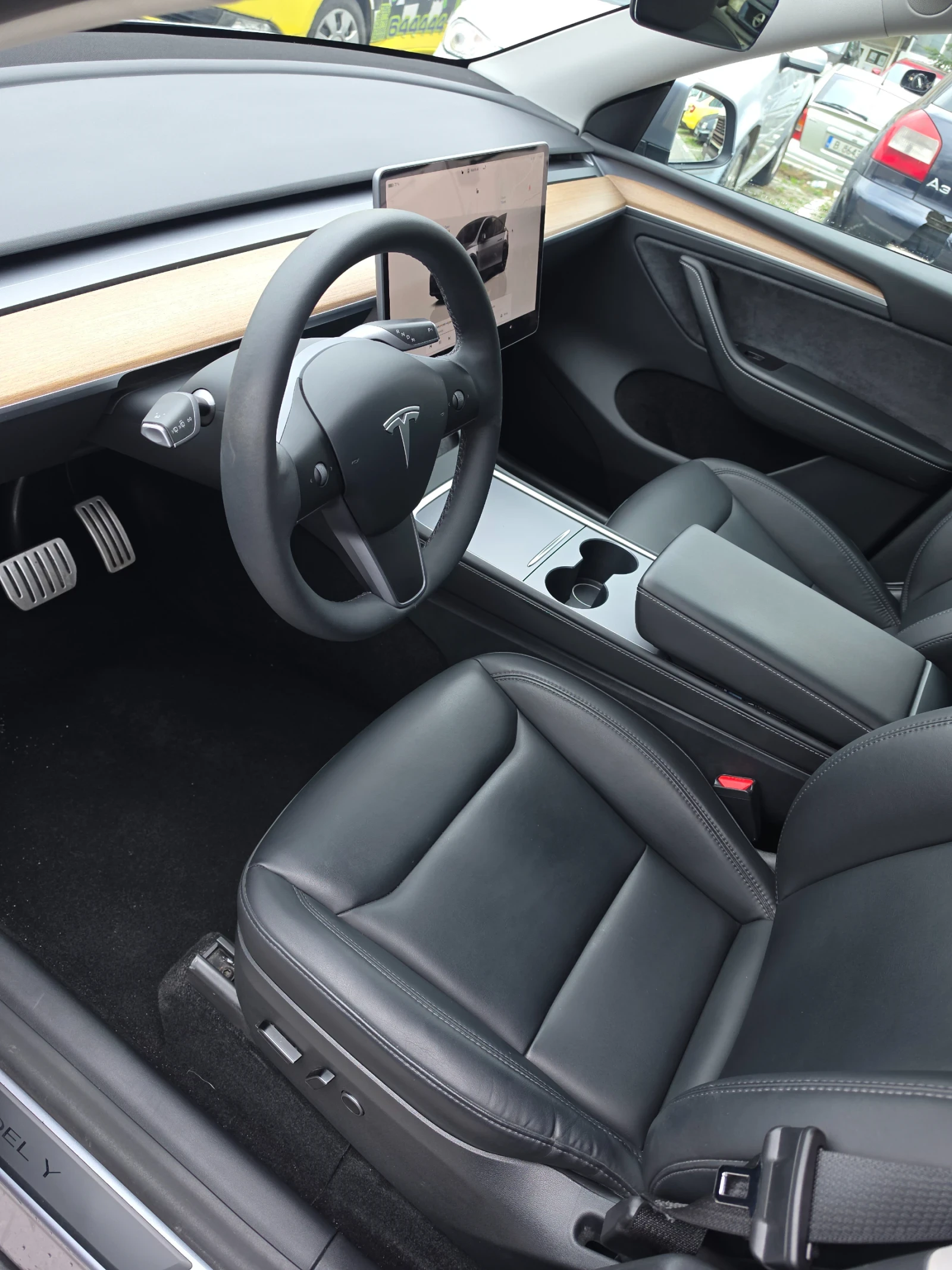 Tesla Model Y Performance 17000km В Гаранция, снимка 5 - Автомобили и джипове - 54031352