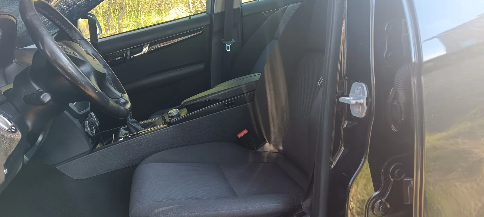 Mercedes-Benz C 180 kompressor , снимка 10 - Автомобили и джипове - 54313237