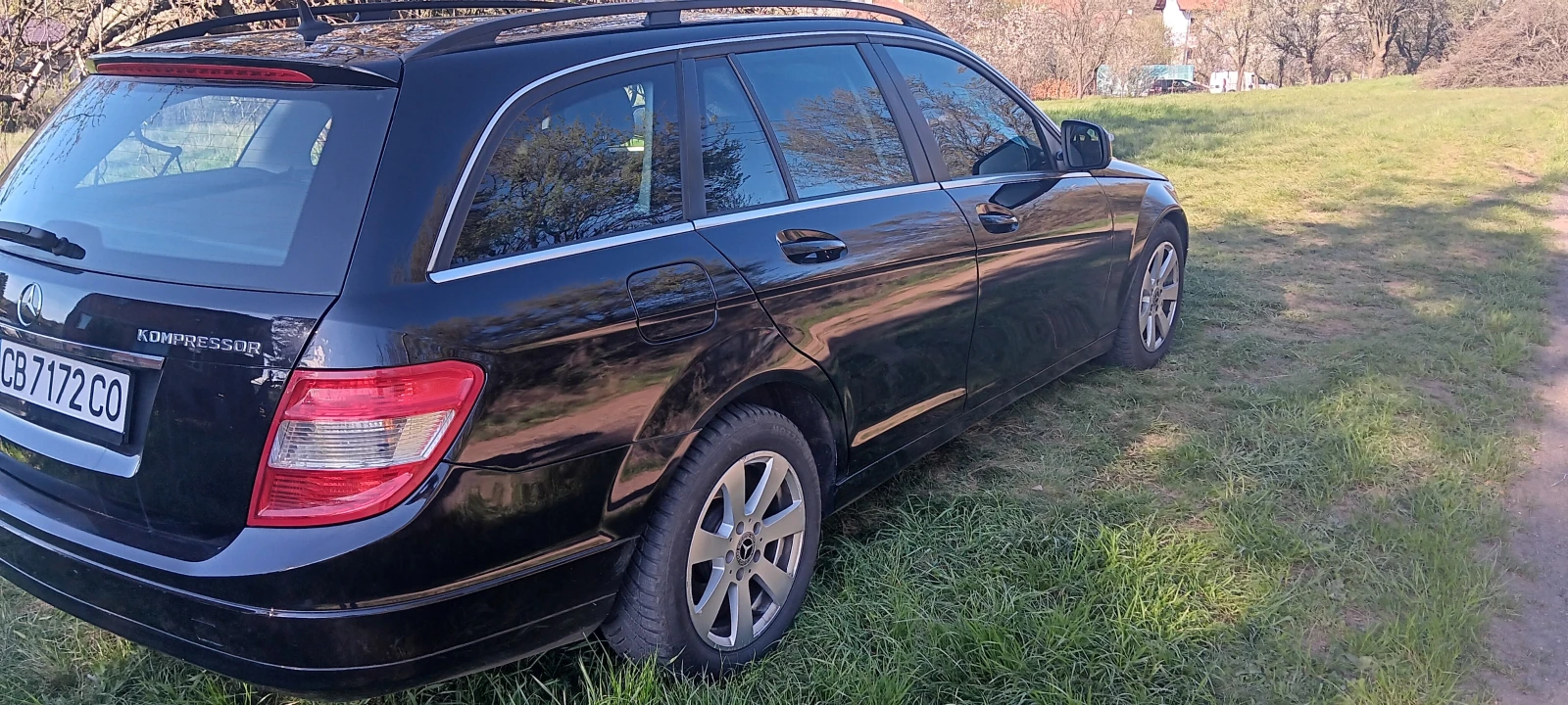 Mercedes-Benz C 180 kompressor , снимка 3 - Автомобили и джипове - 54313237