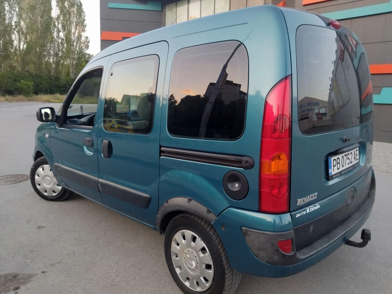 Renault Kangoo 1.5 DCI климатик, снимка 5 - Автомобили и джипове - 54692631