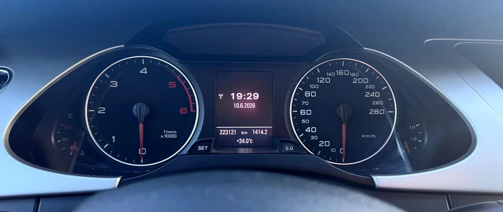 Audi A4 2.0TDI/170кс./6ск., снимка 10 - Автомобили и джипове - 54872995