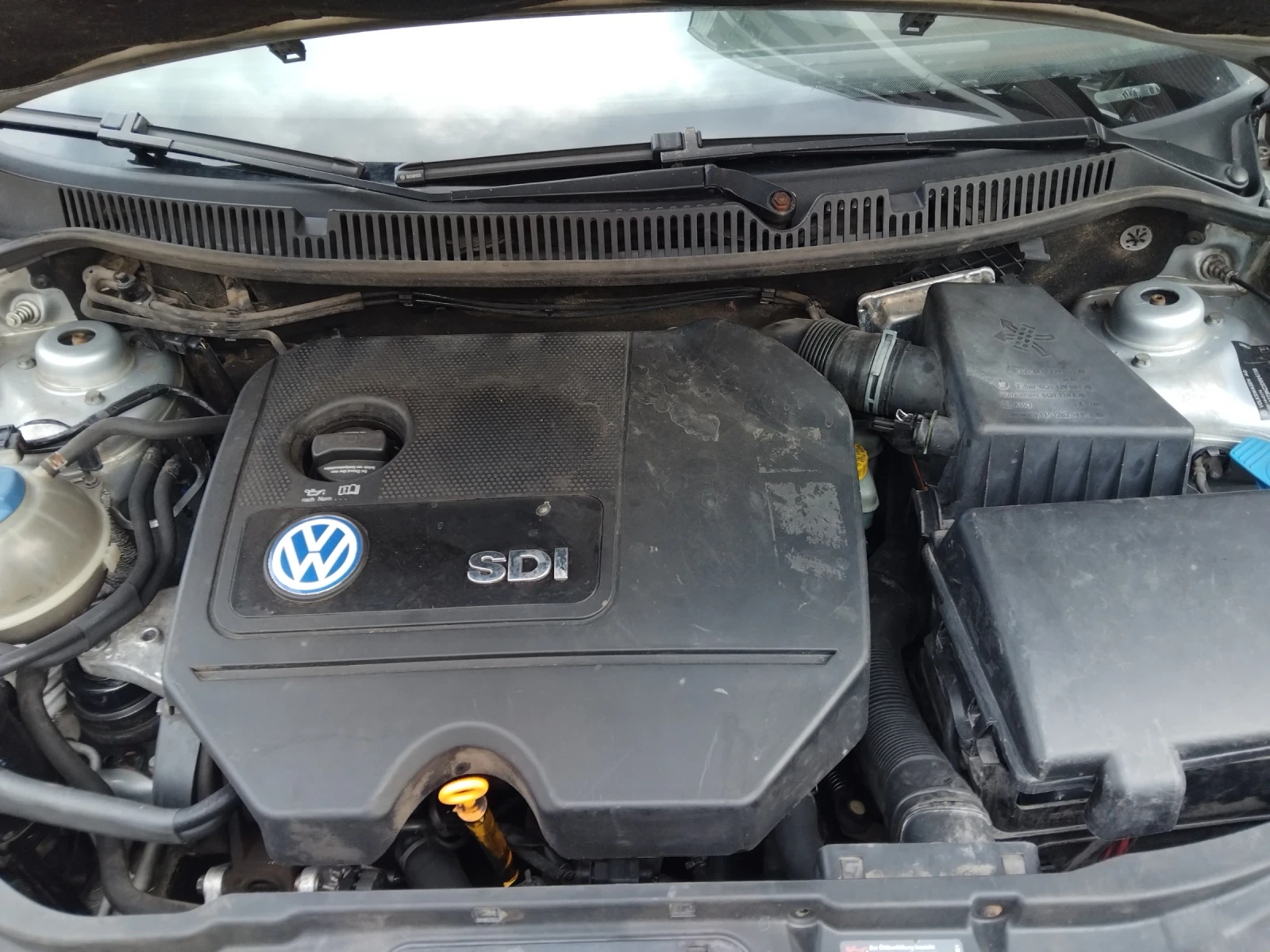 VW Polo 1.9//SDI//KLIMA//, снимка 12 - Автомобили и джипове - 55001092