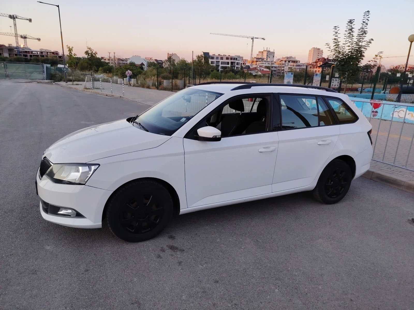 Skoda Fabia 1.0 TSI, снимка 2 - Автомобили и джипове - 55631055