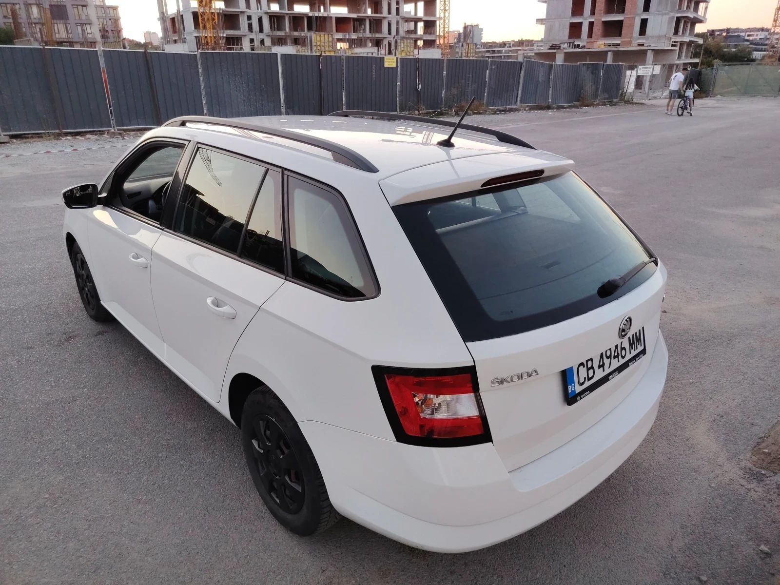 Skoda Fabia 1.0 TSI, снимка 4 - Автомобили и джипове - 55631055