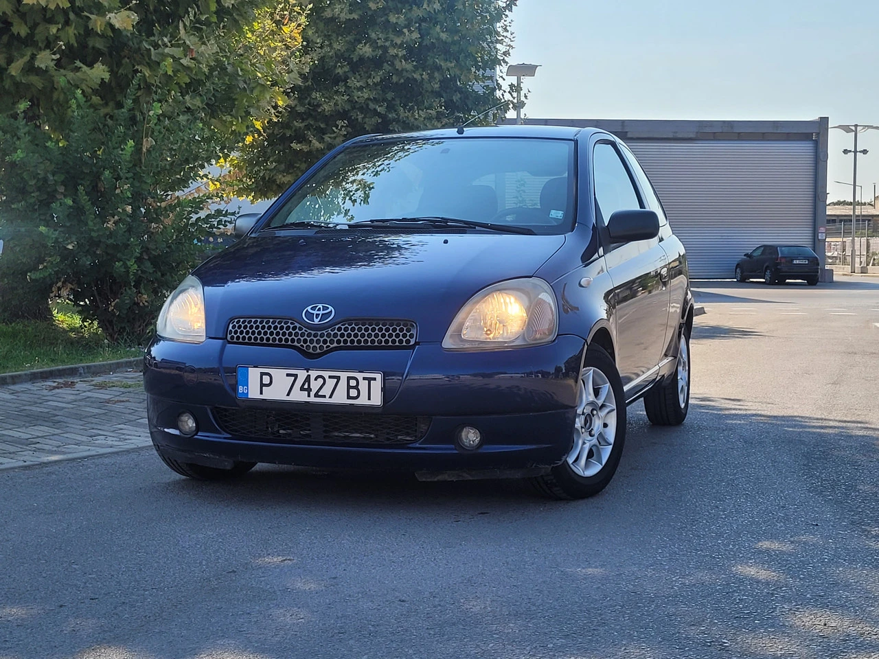 Toyota Yaris 1.3 VVT-i * КЛИМАТИК* , снимка 4 - Автомобили и джипове - 55770796