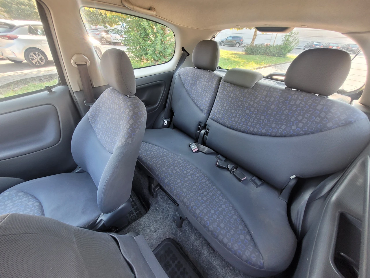 Toyota Yaris 1.3 VVT-i * КЛИМАТИК* , снимка 17 - Автомобили и джипове - 55770796