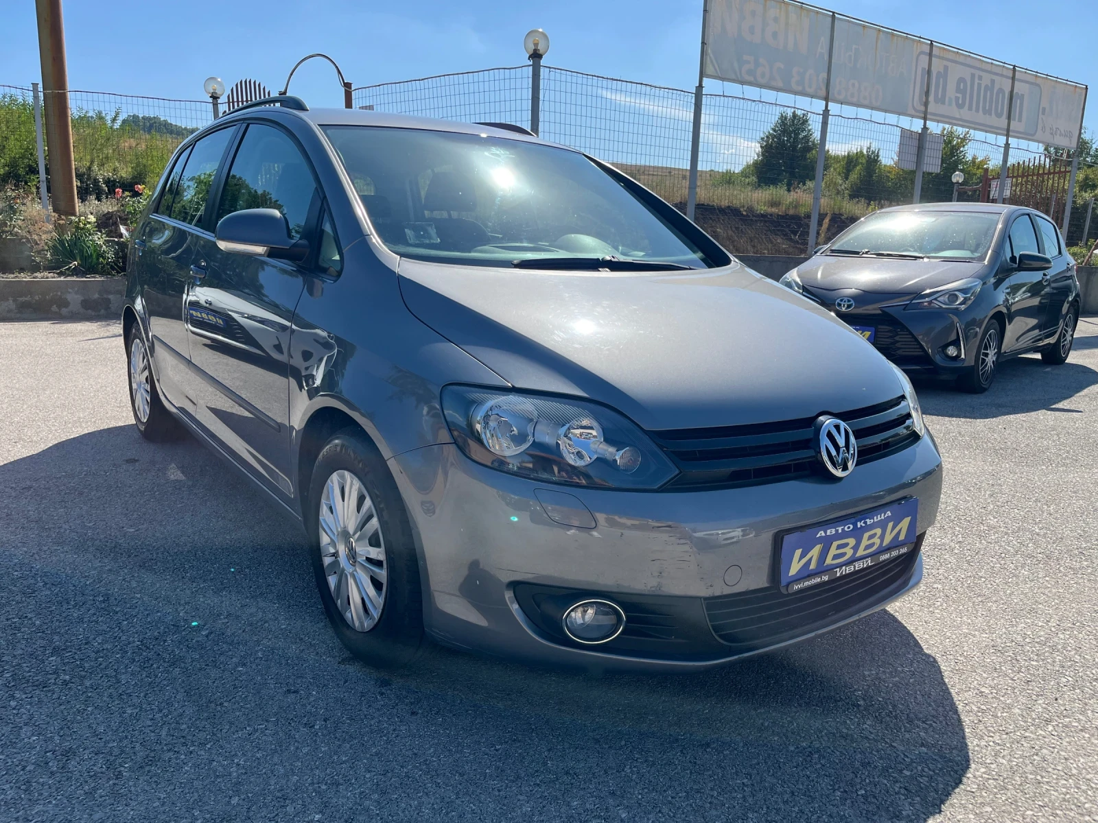 VW Golf Plus 1, 6 I 102 кс  Euro 5A, снимка 3 - Автомобили и джипове - 56007280