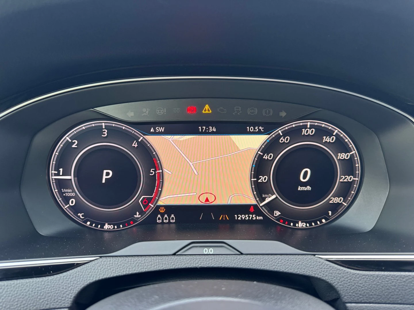 VW Arteon, снимка 11 - Автомобили и джипове - 56420387