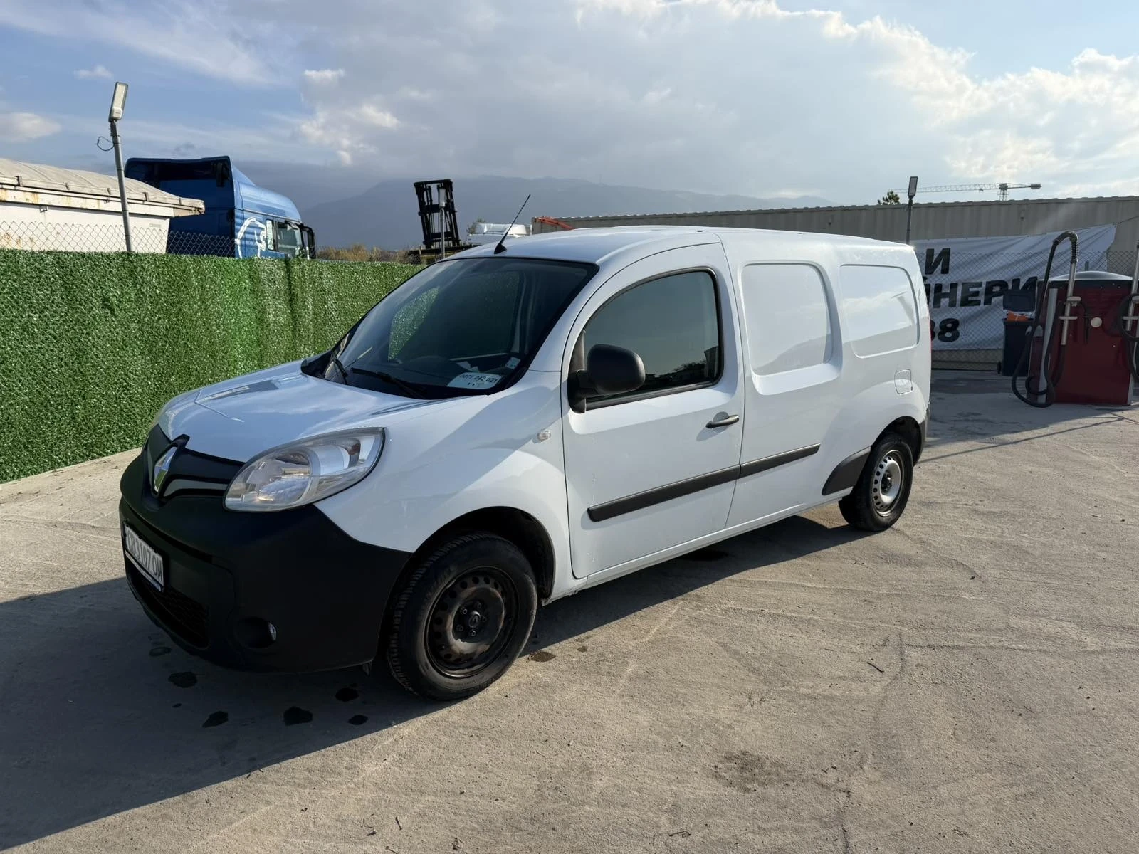 Renault Kangoo Maxi, снимка 4 - Автомобили и джипове - 56645310