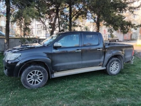 Toyota Hilux 3, 0 Автоматик, Навигация, Климатроник!, снимка 2