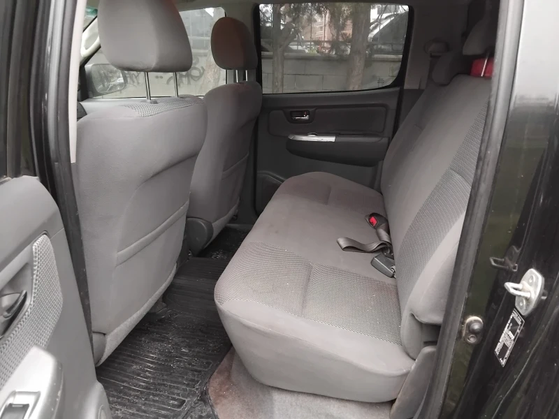 Toyota Hilux 3, 0 Автоматик, Навигация, Климатроник!, снимка 11 - Автомобили и джипове - 52666090