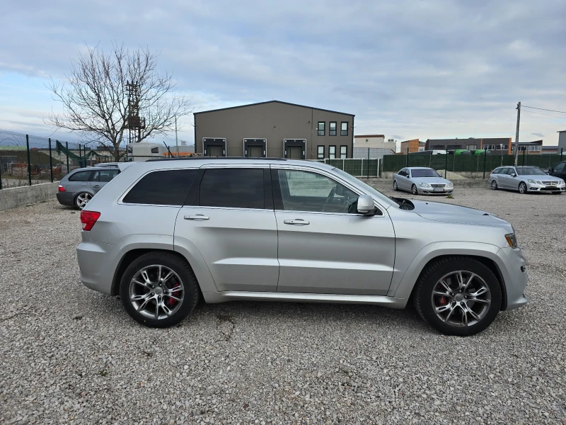 Jeep Grand cherokee 6.4 SRT, снимка 6 - Автомобили и джипове - 53431709