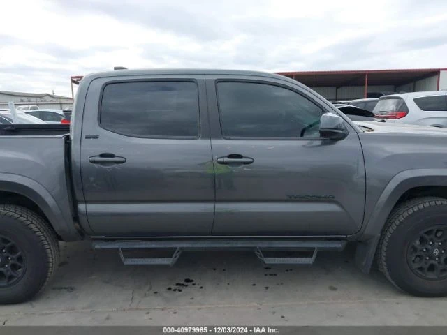 Toyota Tacoma, снимка 14 - Автомобили и джипове - 48756327