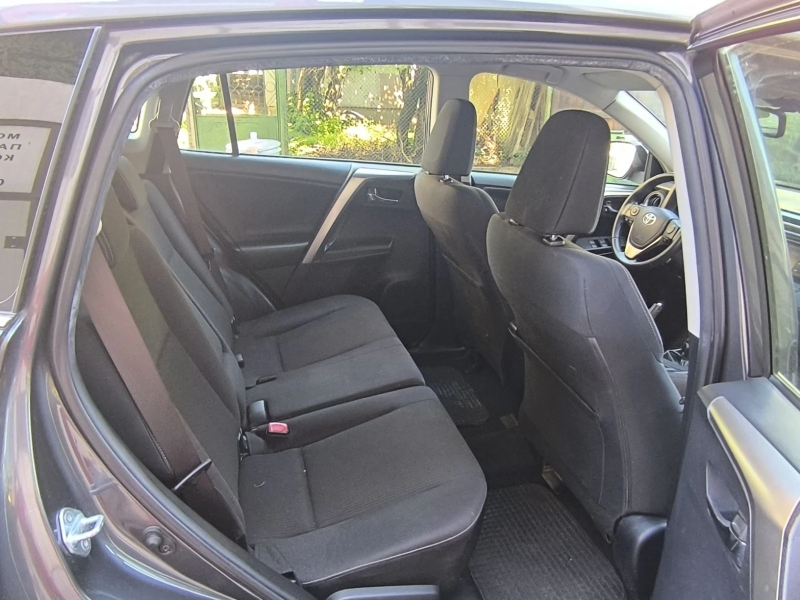 Toyota Rav4  2.0 D-4D Active - изображение 8