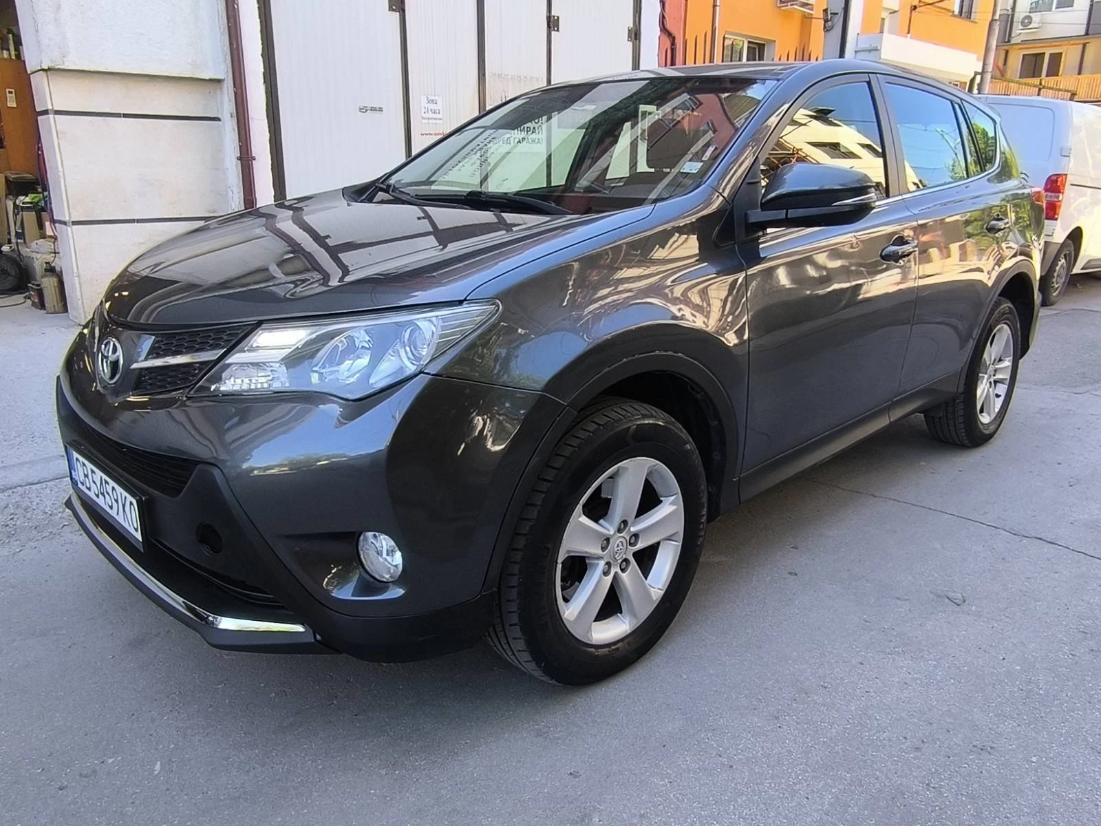 Toyota Rav4  2.0 D-4D Active - изображение 2