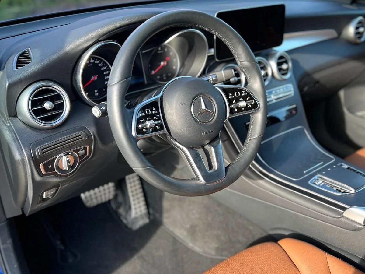 Mercedes-Benz GLC 300 * CARFAX * АВТОКРЕДИТ - изображение 10