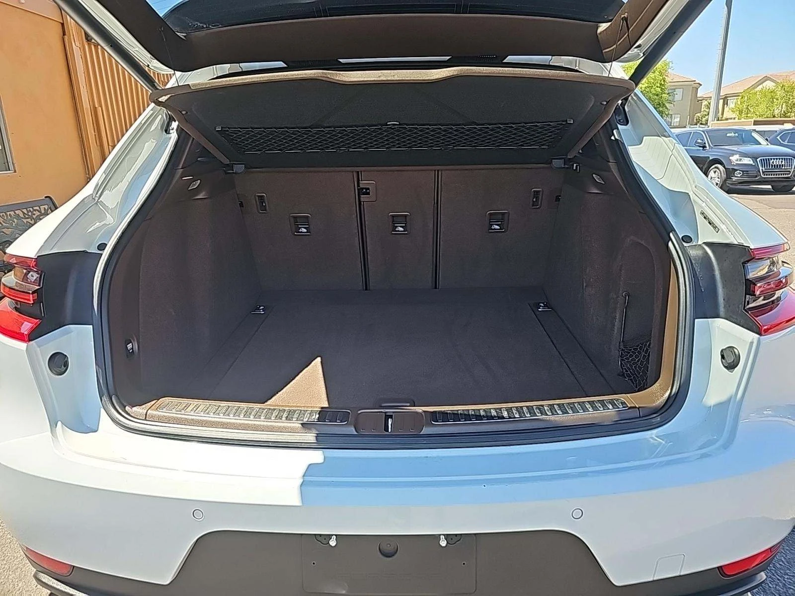 Porsche Macan S* LANE ASIST* PANO* BOSE* ОБДУХ* KEYLES* ВИДЕО* Д - изображение 5
