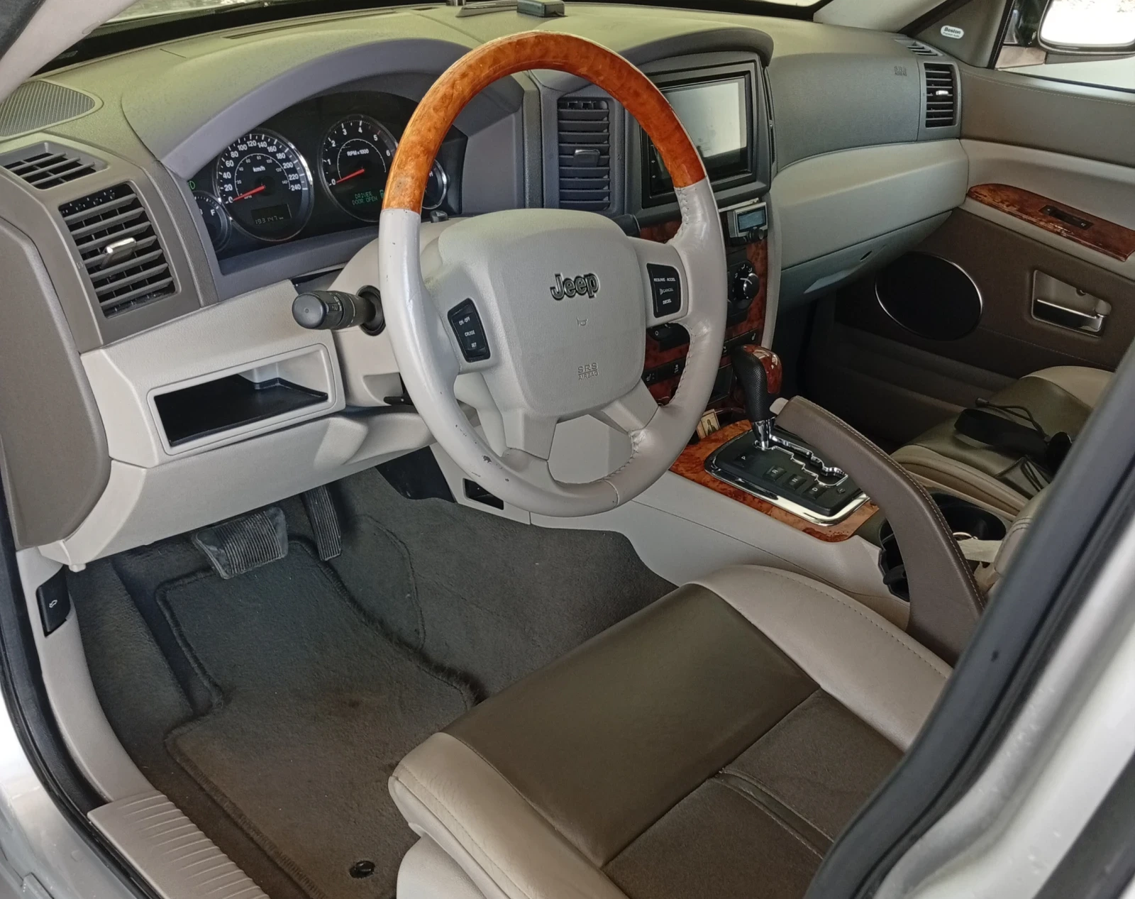 Jeep Grand cherokee Quadra-drive 2 - изображение 10