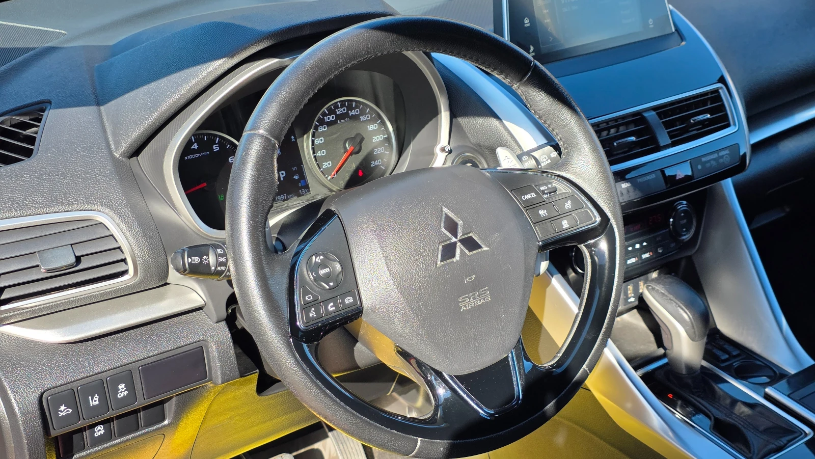 Mitsubishi Eclipse Cross 1.5T-MIVEC/91хил.км./DIAMOND/ШВЕЙЦАРИЯ  - изображение 9