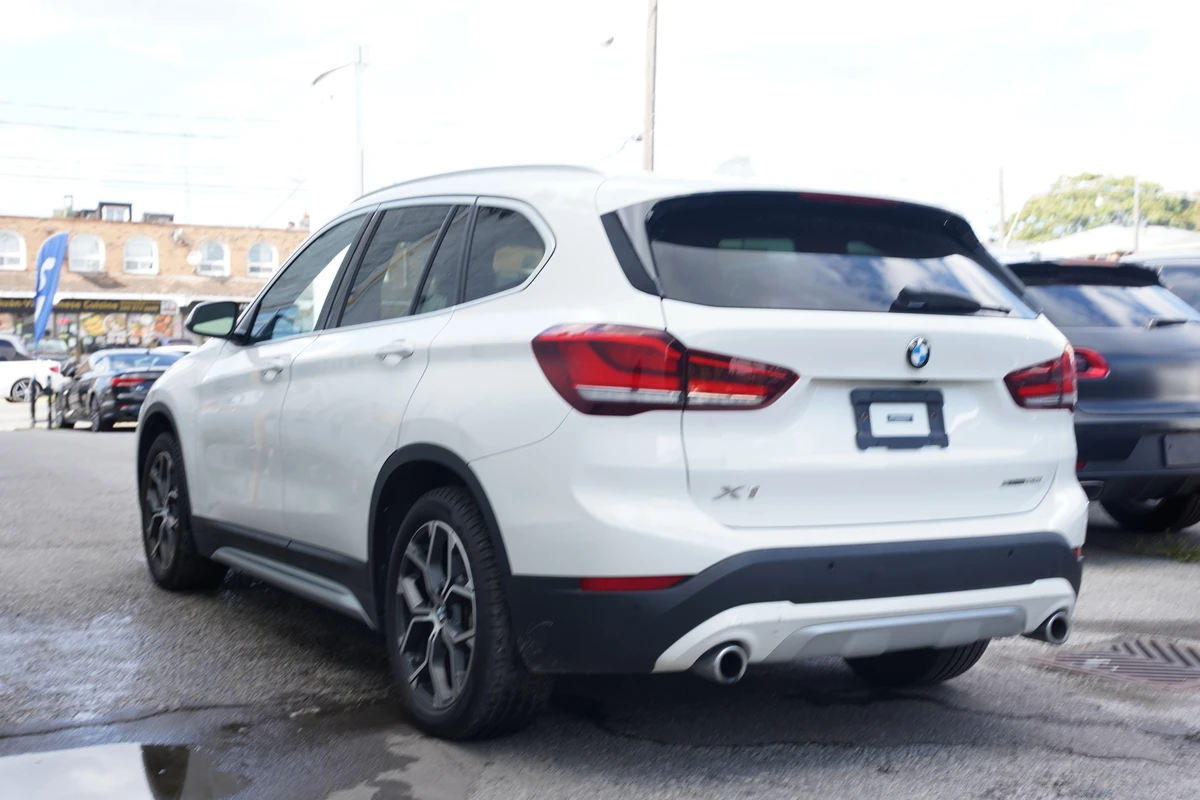 BMW X1  - изображение 5