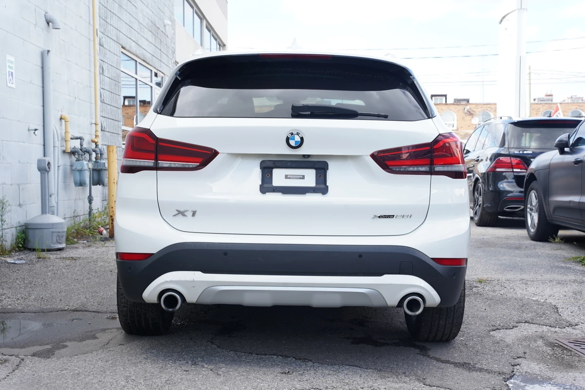 BMW X1  - изображение 3