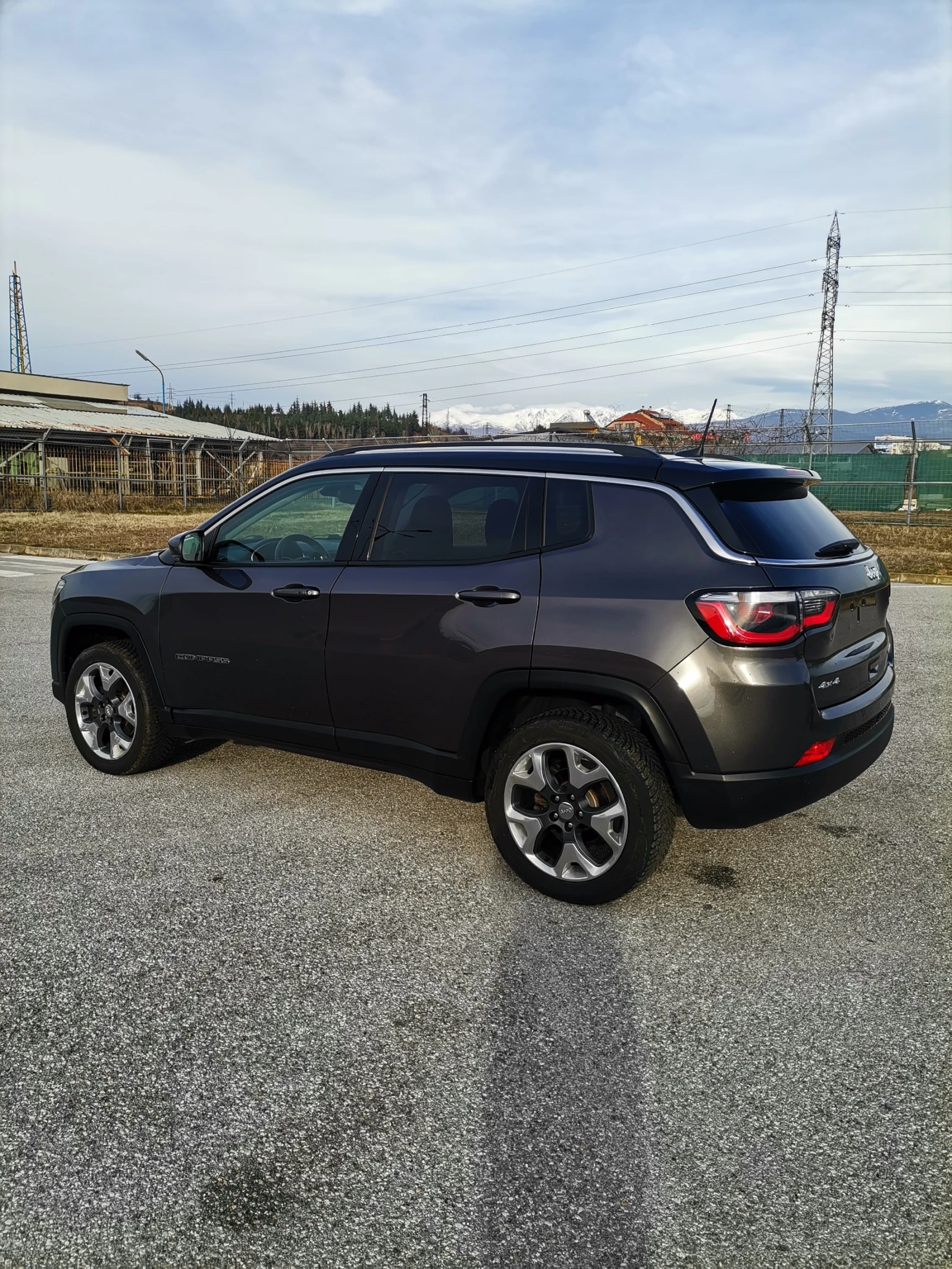 Jeep Compass Limited 4х4 AVTOMAT - изображение 8